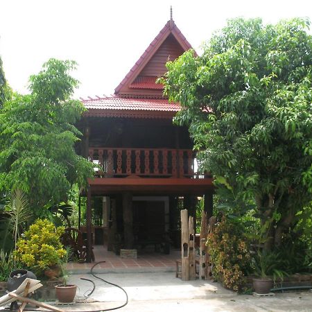 מלון Teak House צ'יאנג מאי מראה חיצוני תמונה