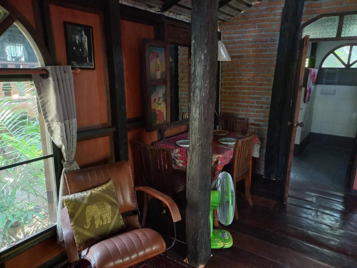 מלון Teak House צ'יאנג מאי מראה חיצוני תמונה
