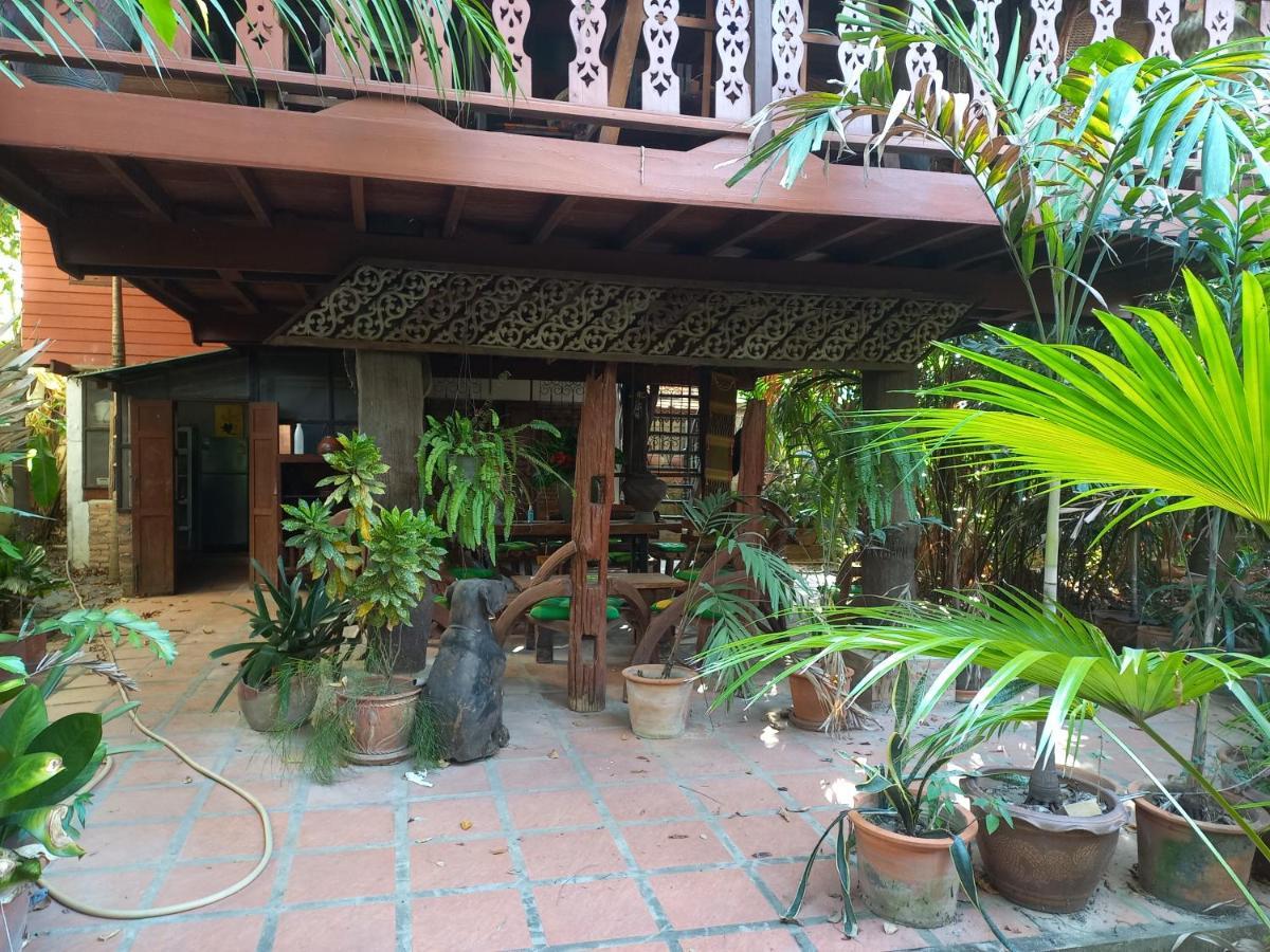 מלון Teak House צ'יאנג מאי מראה חיצוני תמונה